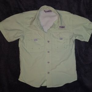 Columbia PFG button up